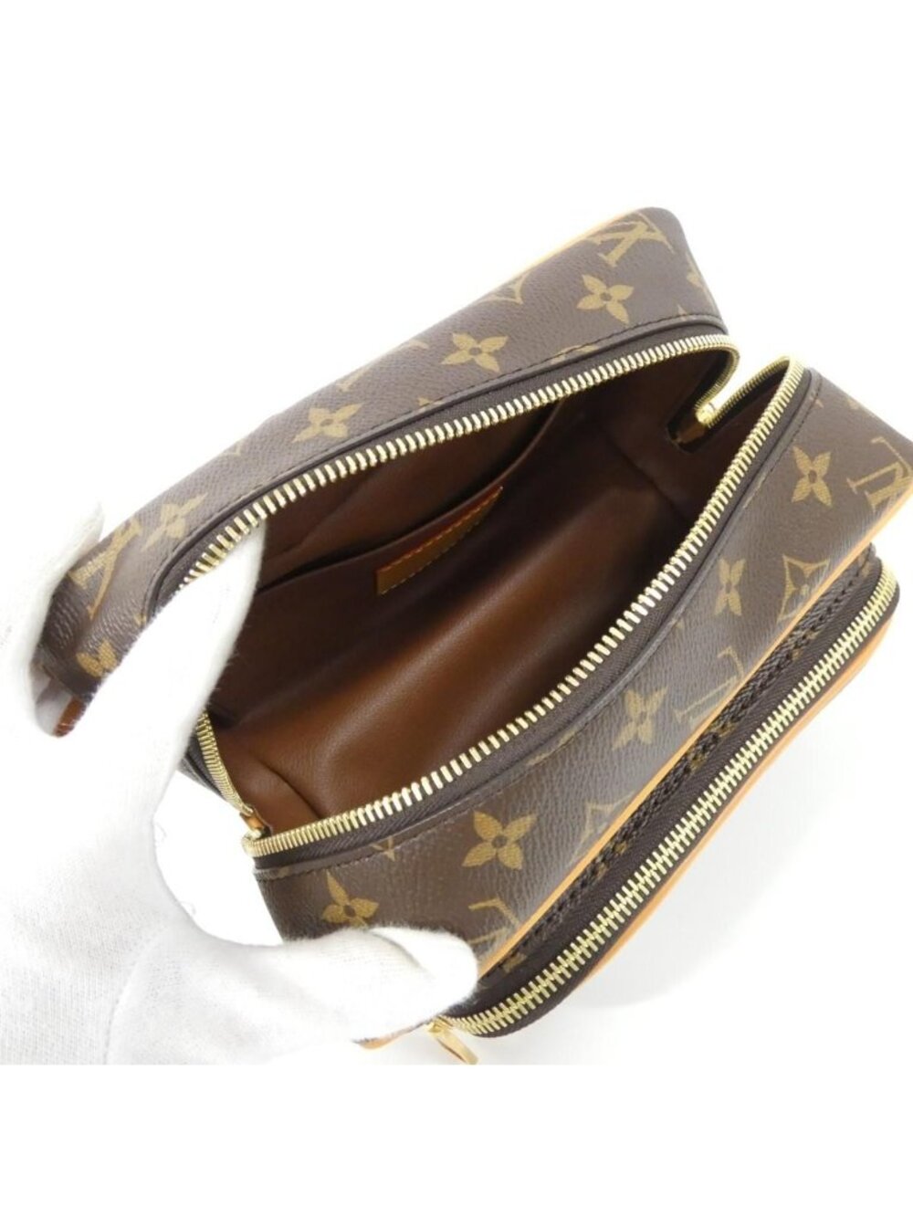 Louis Vuitton Monogram Archive Rocker Dopp Kit Cargo Pouch - Picture 5 of 5